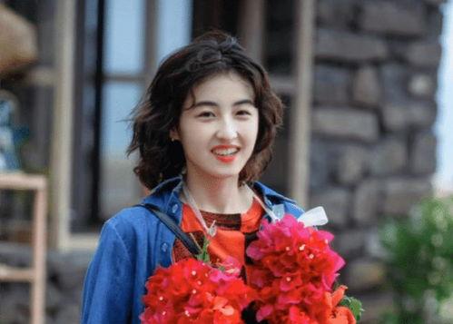 娱乐吃瓜女艺人团  第2张